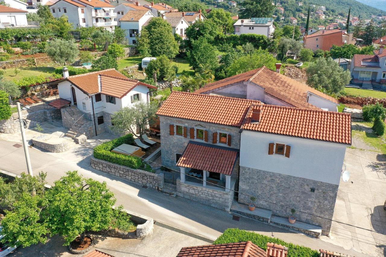 Villa Fani With Jacuzzi Ичичи Экстерьер фото