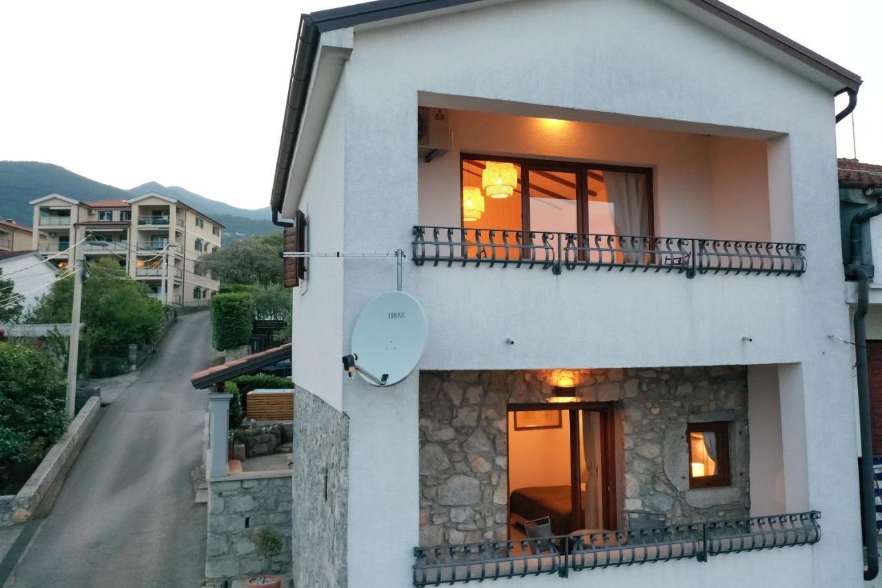 Villa Fani With Jacuzzi Ичичи Экстерьер фото